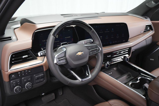 Used 2025 Chevrolet Tahoe High Country image 38