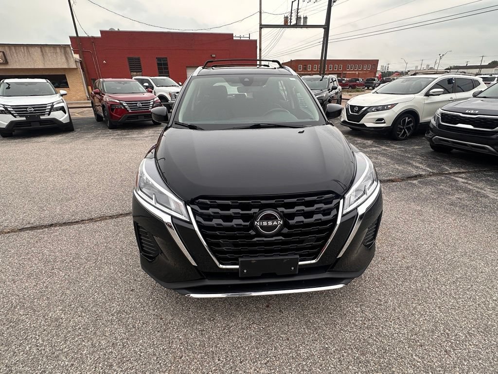Certified 2023 Nissan Kicks SV w/ Interior Electronics Package FWD image 12