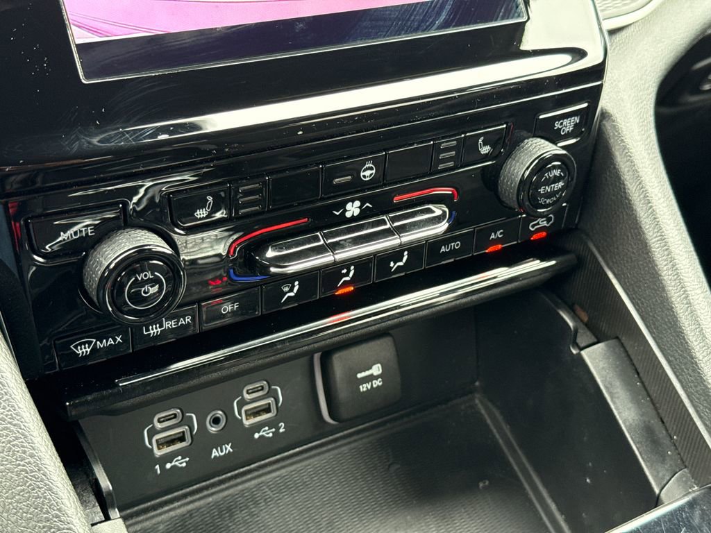 Used 2024 Jeep Grand Cherokee Altitude image 25