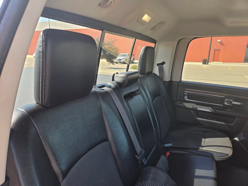 Used 2017 RAM 1500 Laramie w/ Convenience Group AWD/4WD image 44