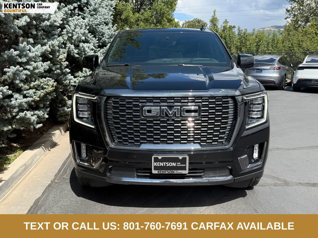 Used 2024 GMC Yukon Denali Ultimate AWD/4WD image 2