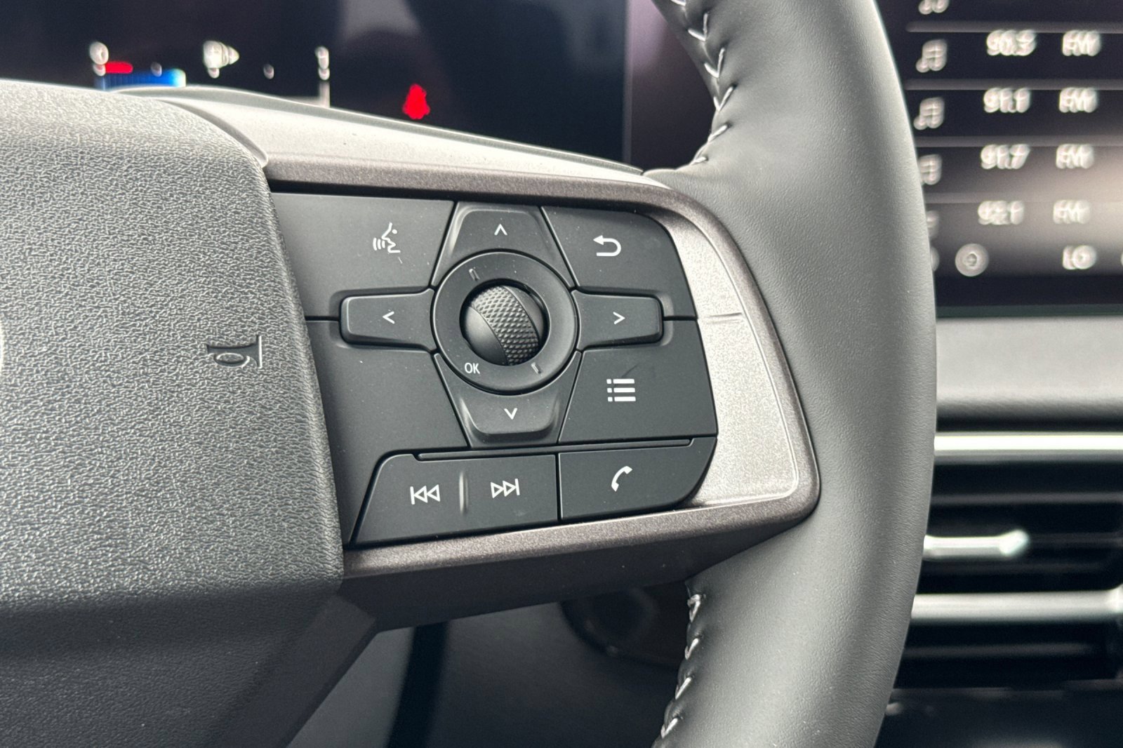 New 2027 Nissan Sentra SV FWD image 28