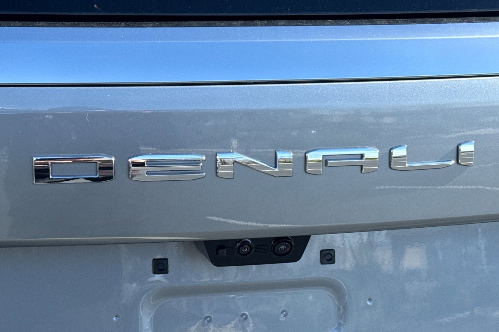 New 2026 GMC Yukon XL Denali w/ Denali Reserve Package image 30