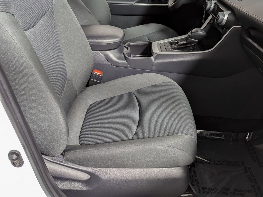 Used 2025 Toyota RAV4 LE image 24