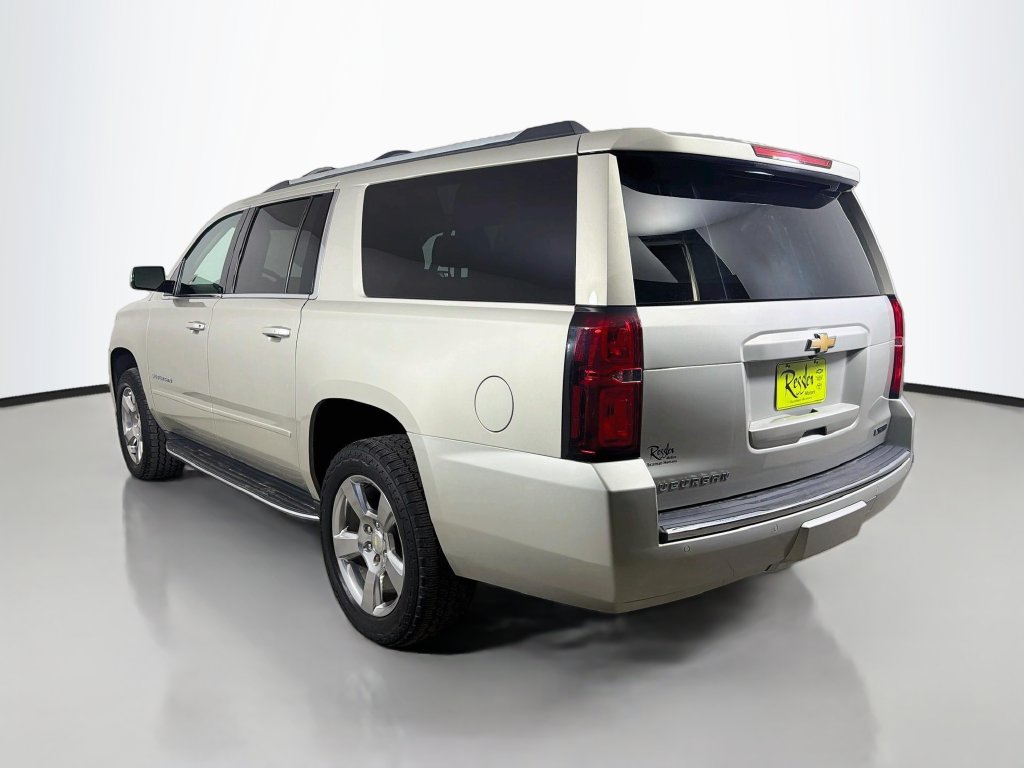 Used 2017 Chevrolet Suburban Premier AWD/4WD image 8