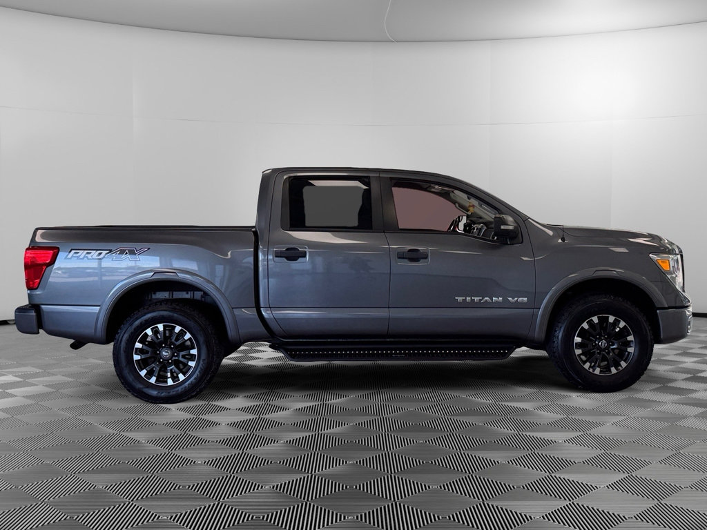 Used 2019 Nissan Titan PRO-4X AWD/4WD image 9