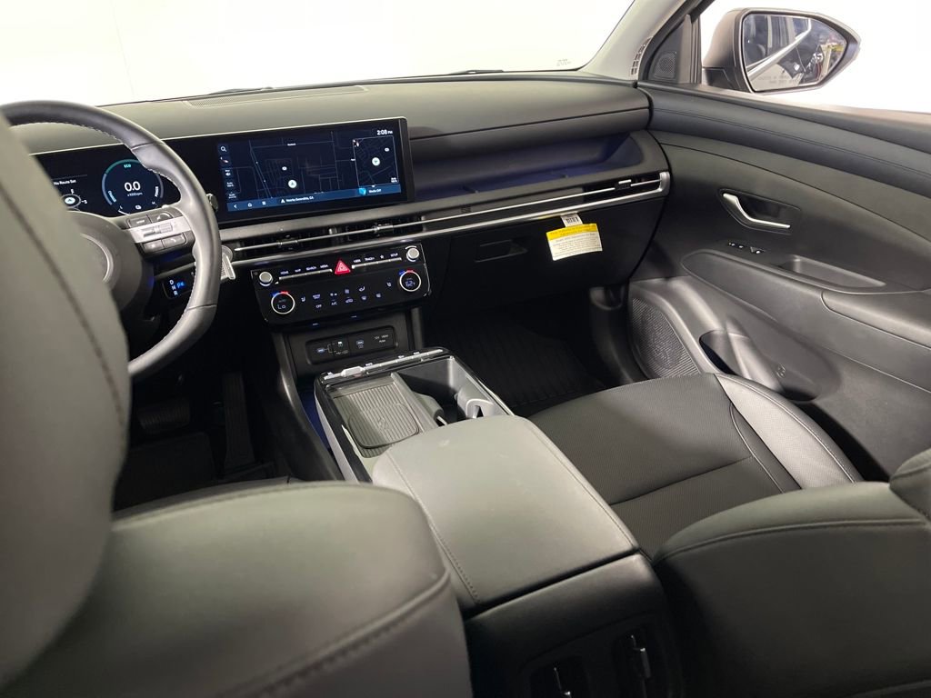 Certified 2025 Hyundai Tucson SEL image 17