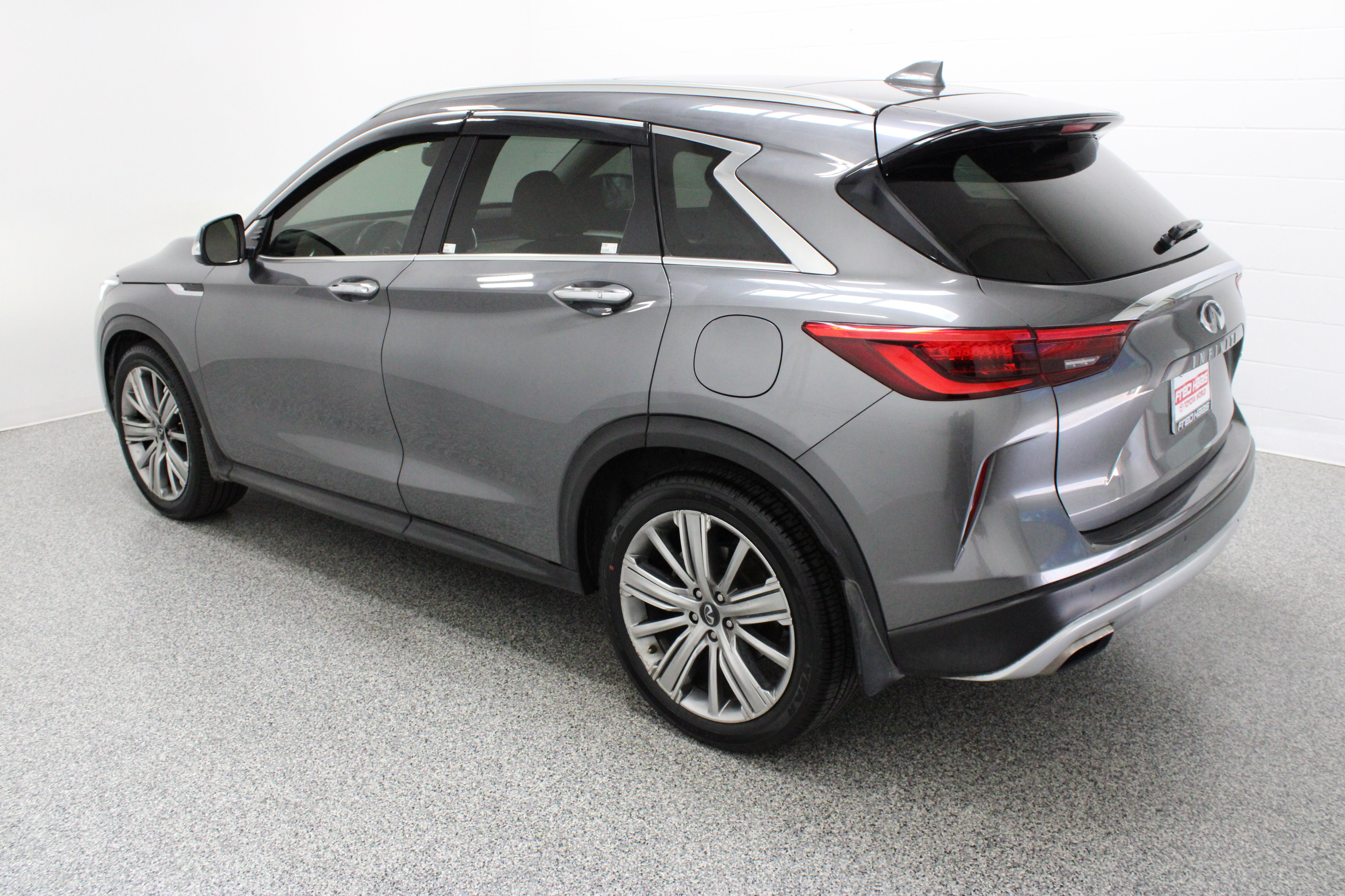 Used 2022 INFINITI QX50 Sensory FWD image 9
