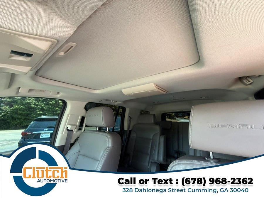 Used 2020 GMC Yukon Denali w/ Denali Premium Package AWD/4WD image 12