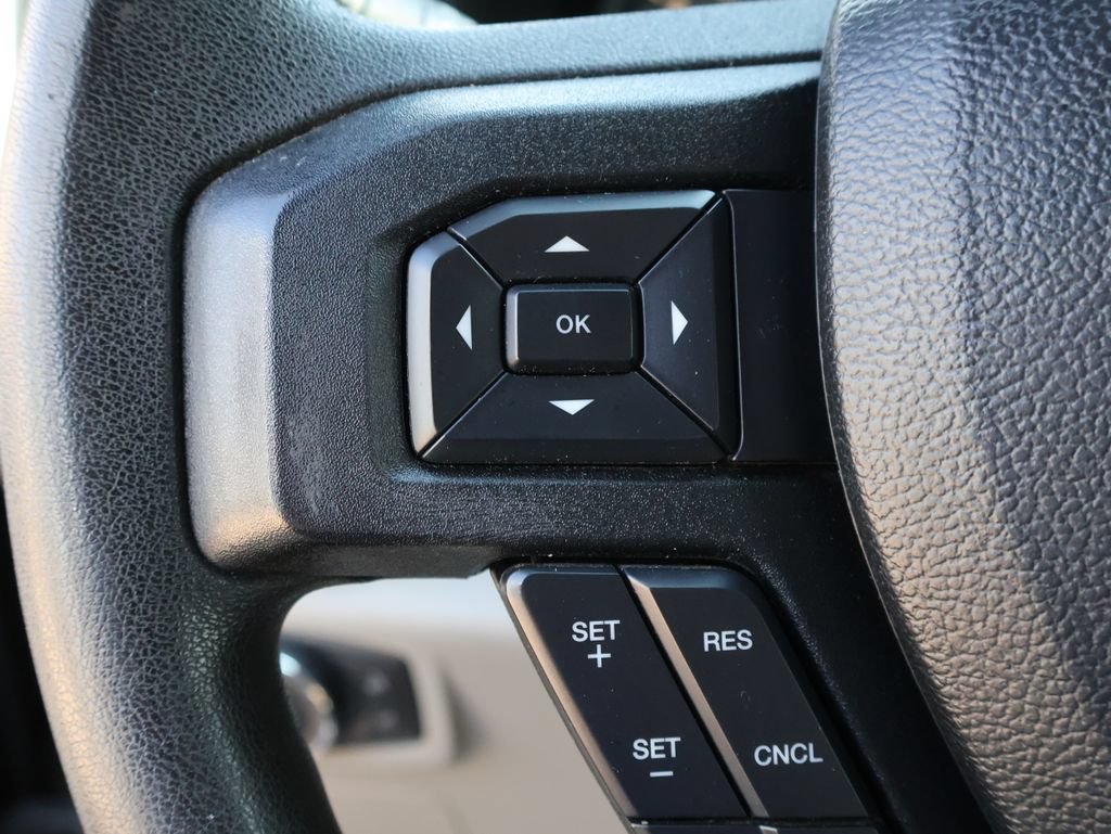 Used 2017 Ford F150 XLT AWD/4WD image 40