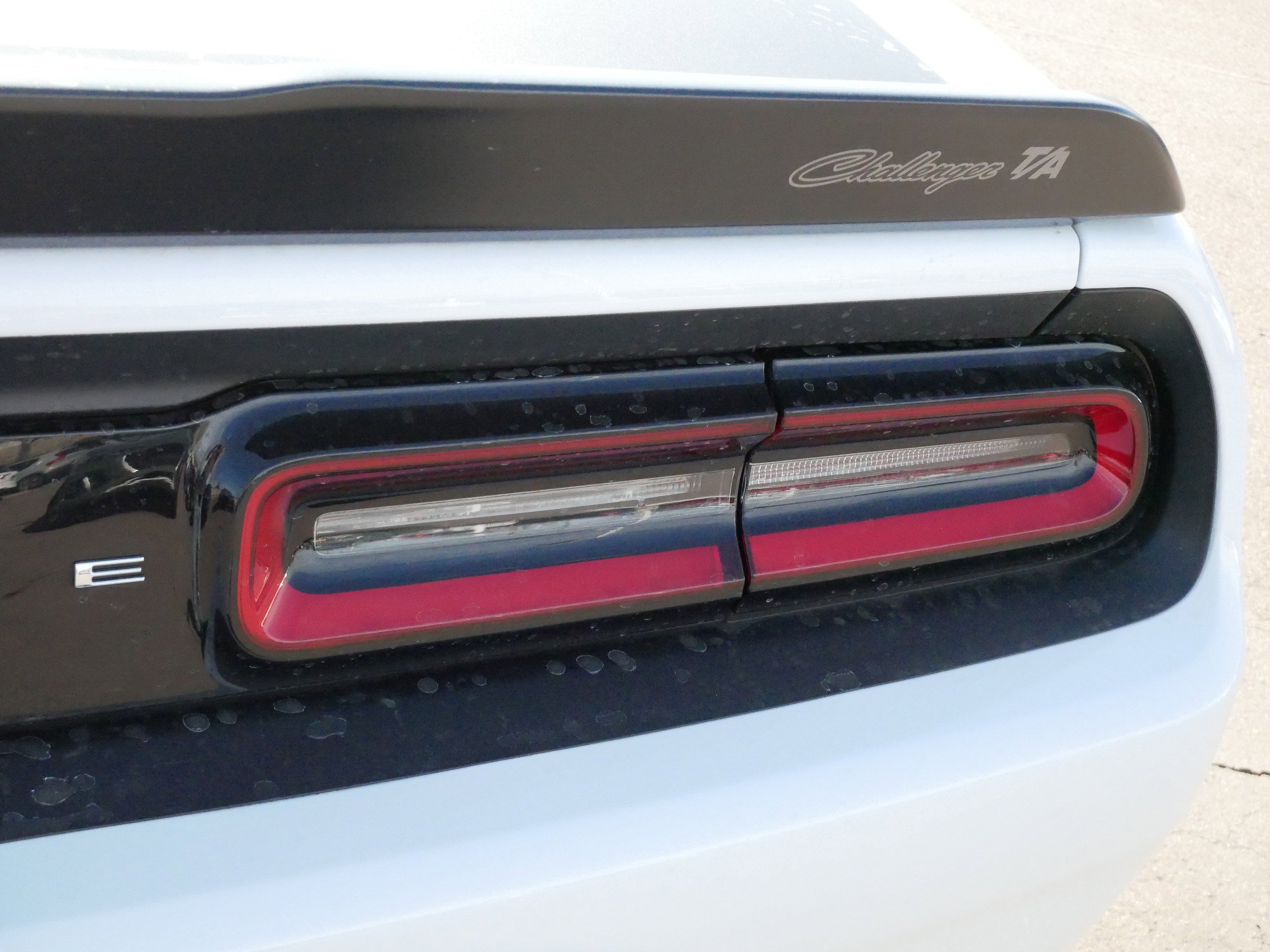 Used 2023 Dodge Challenger R/T w/ T/A Package image 17