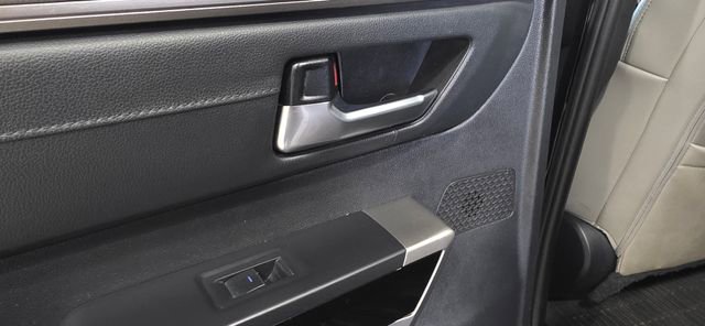 Used 2023 Toyota Sequoia Limited image 24