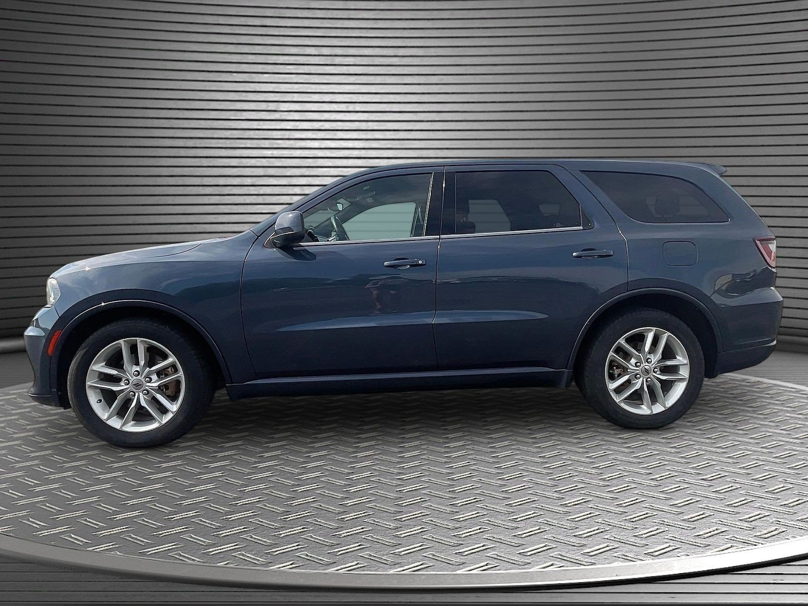 Used 2021 Dodge Durango GT RWD image 4