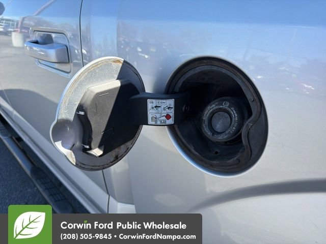 Used 2015 Ford F150 Lariat AWD/4WD image 10