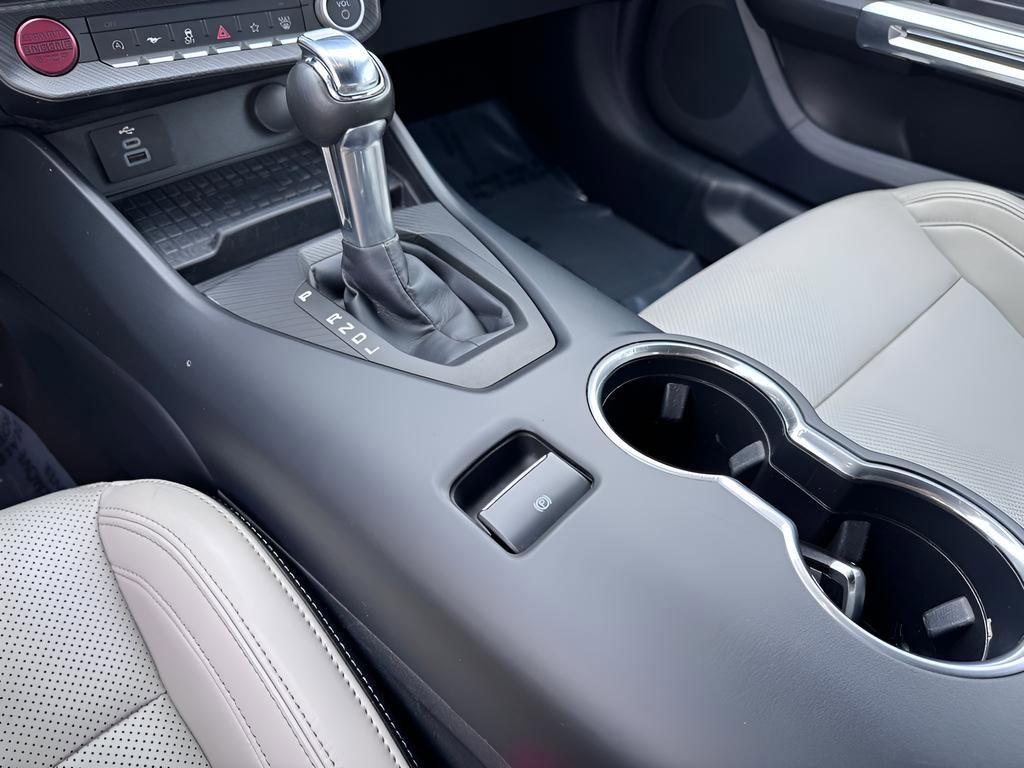 Used 2024 Ford Mustang Premium RWD image 34