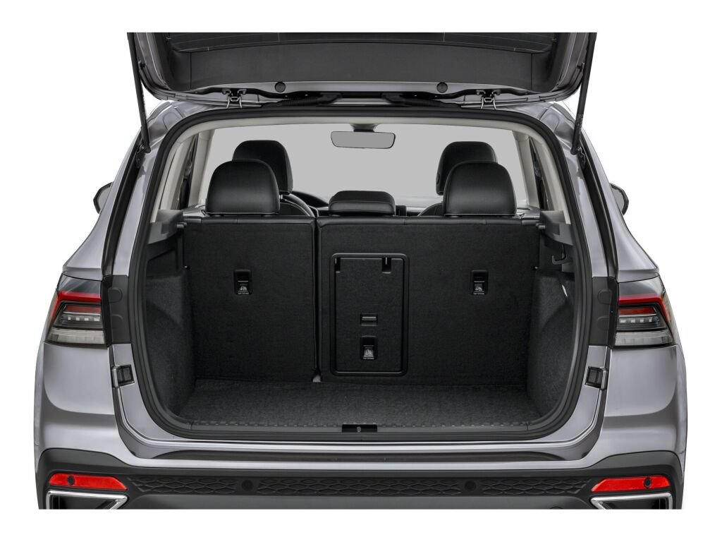 New 2026 Volkswagen Taos SEL AWD/4WD image 10