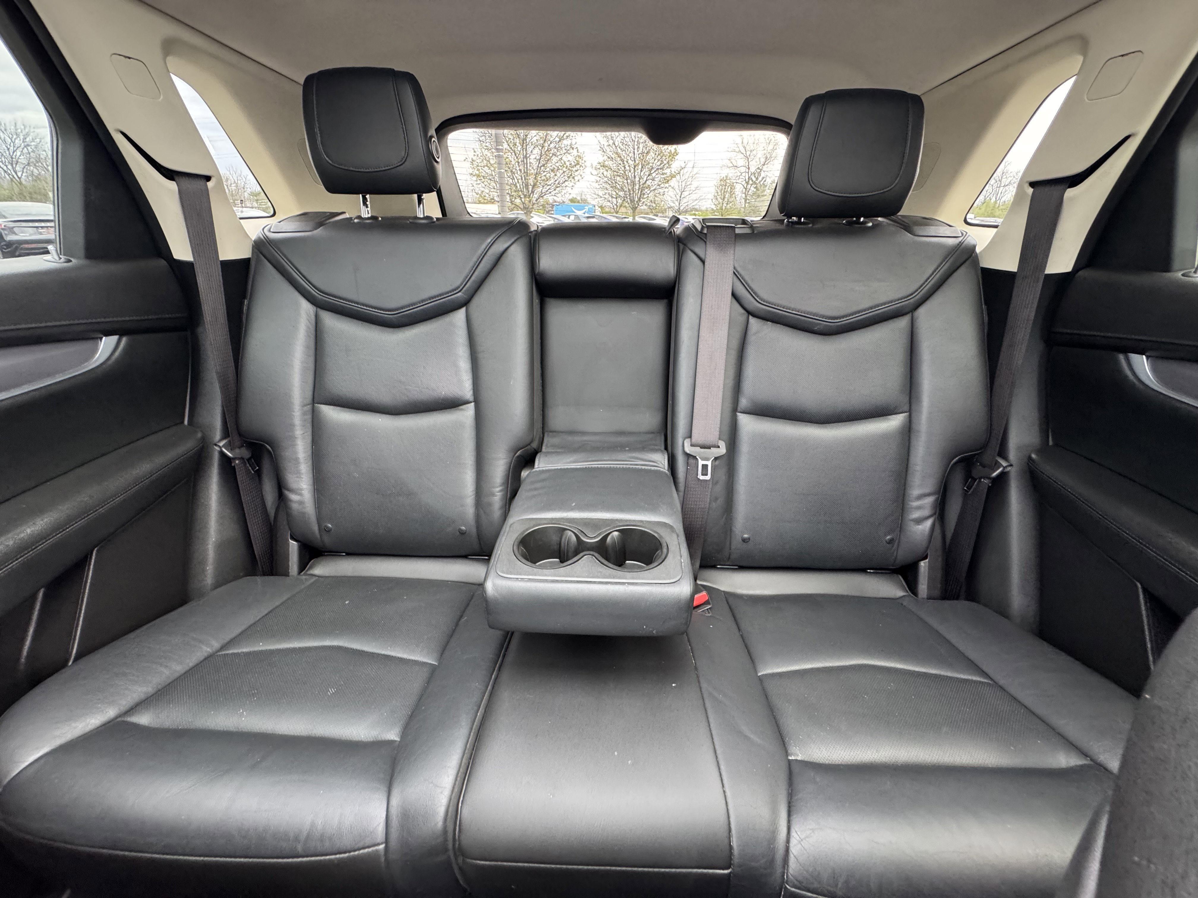 Used 2017 Cadillac XT5 Luxury w/ Driver Awareness Package image 29