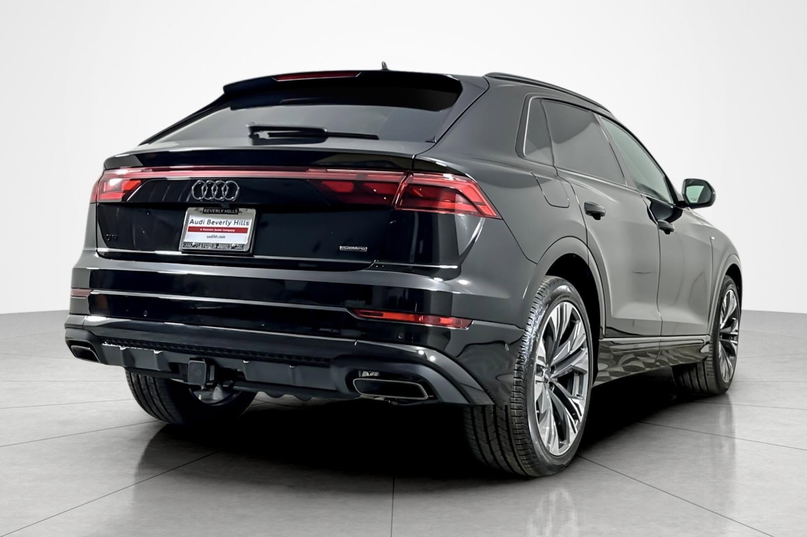 New 2026 Audi Q8 Prestige image 6