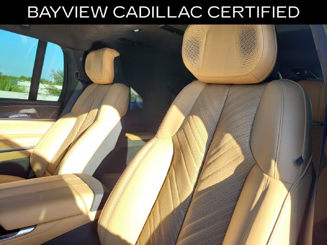 Used 2025 Cadillac Escalade IQ Sport 2 AWD/4WD image 16