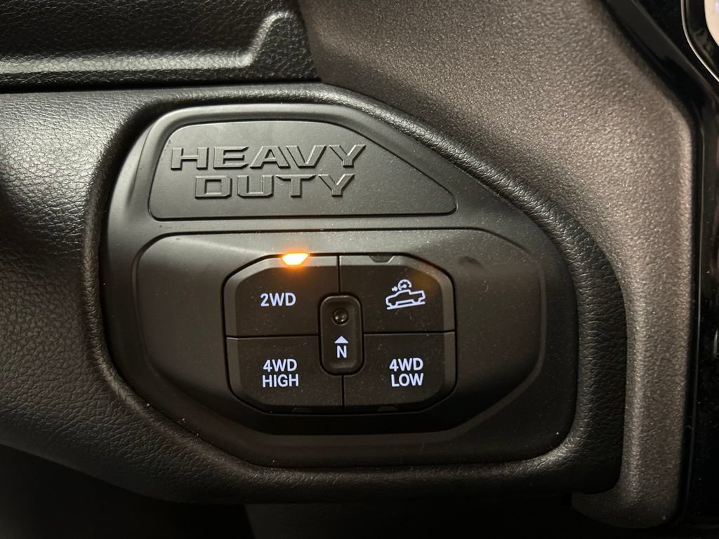 New 2026 RAM 2500 Warlock AWD/4WD image 23