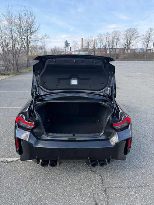 Used 2024 BMW M2 w/ Lighting Package image 17