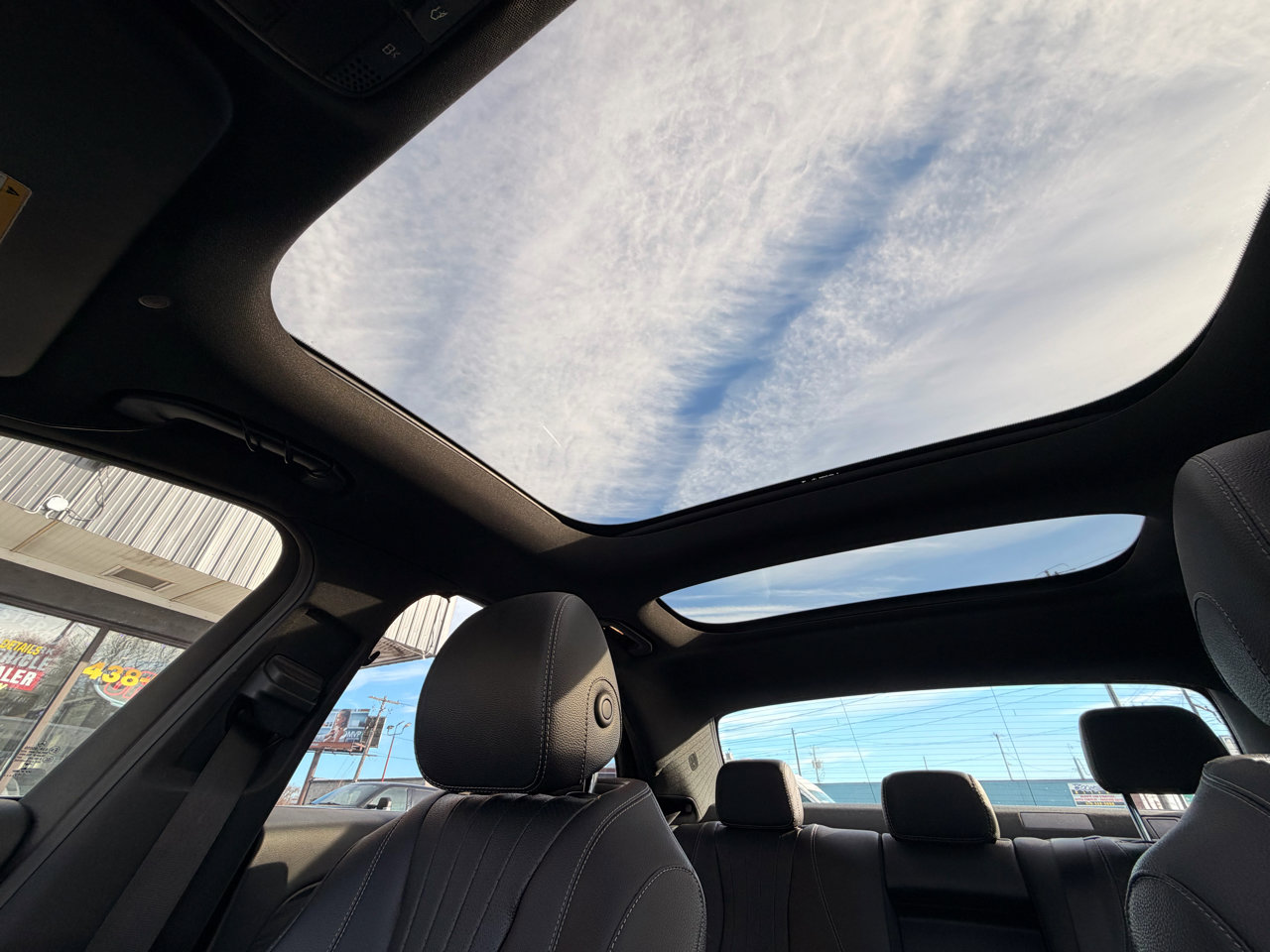 Used 2019 Mercedes-Benz E 300 4MATIC image 26