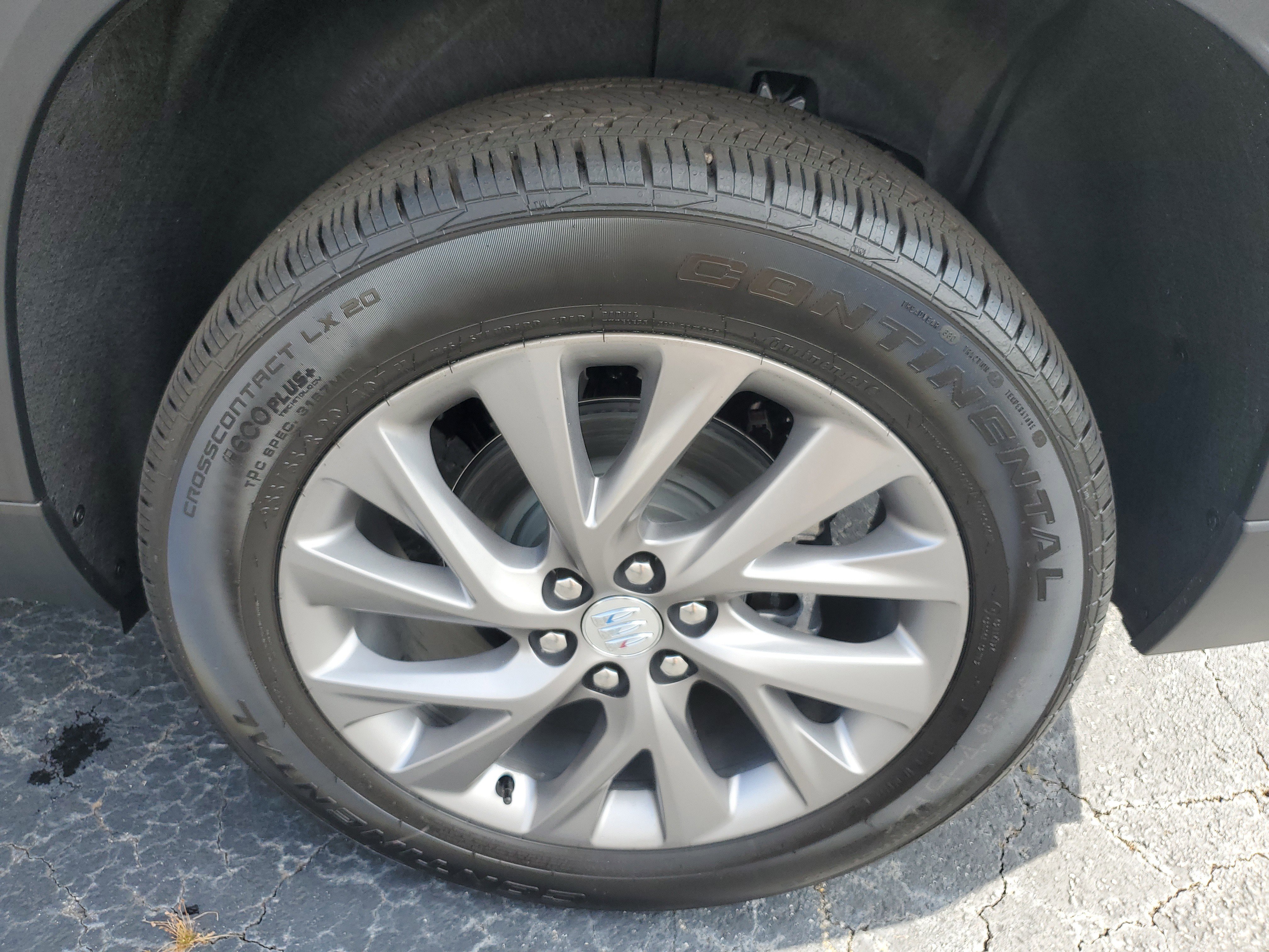 New 2026 Buick Enclave Preferred image 6