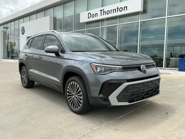 New 2026 Volkswagen Taos SE