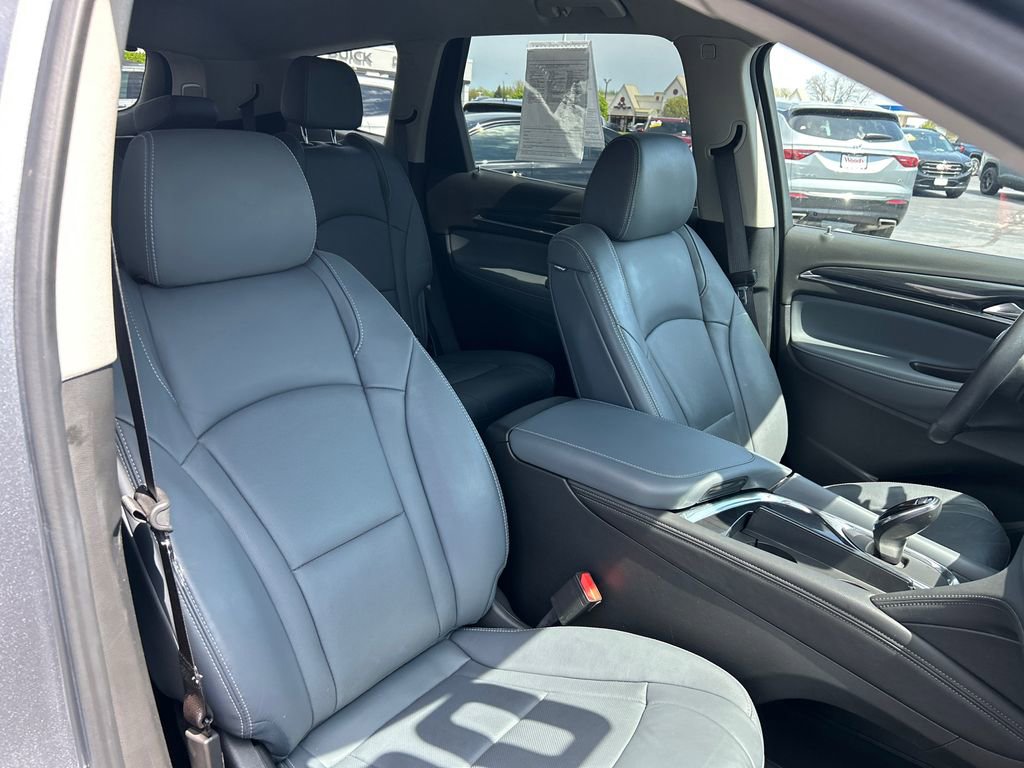 Used 2020 Buick Enclave Premium w/ Surround and Sites Package image 37