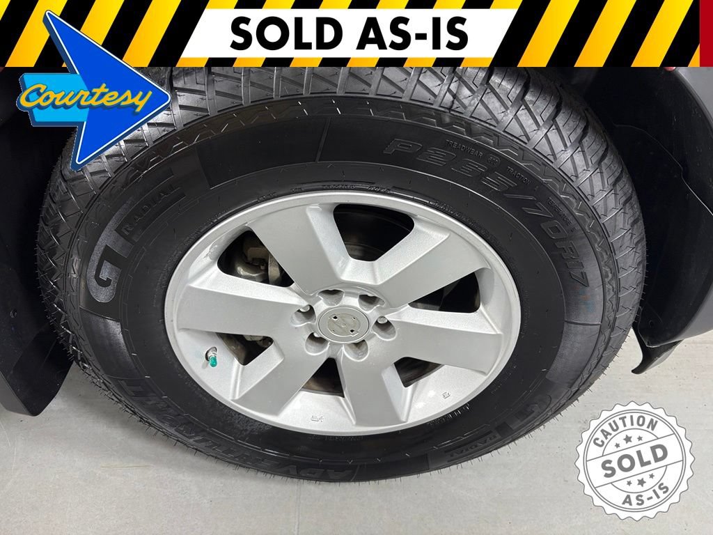 Used 2011 Nissan Pathfinder SV RWD image 11