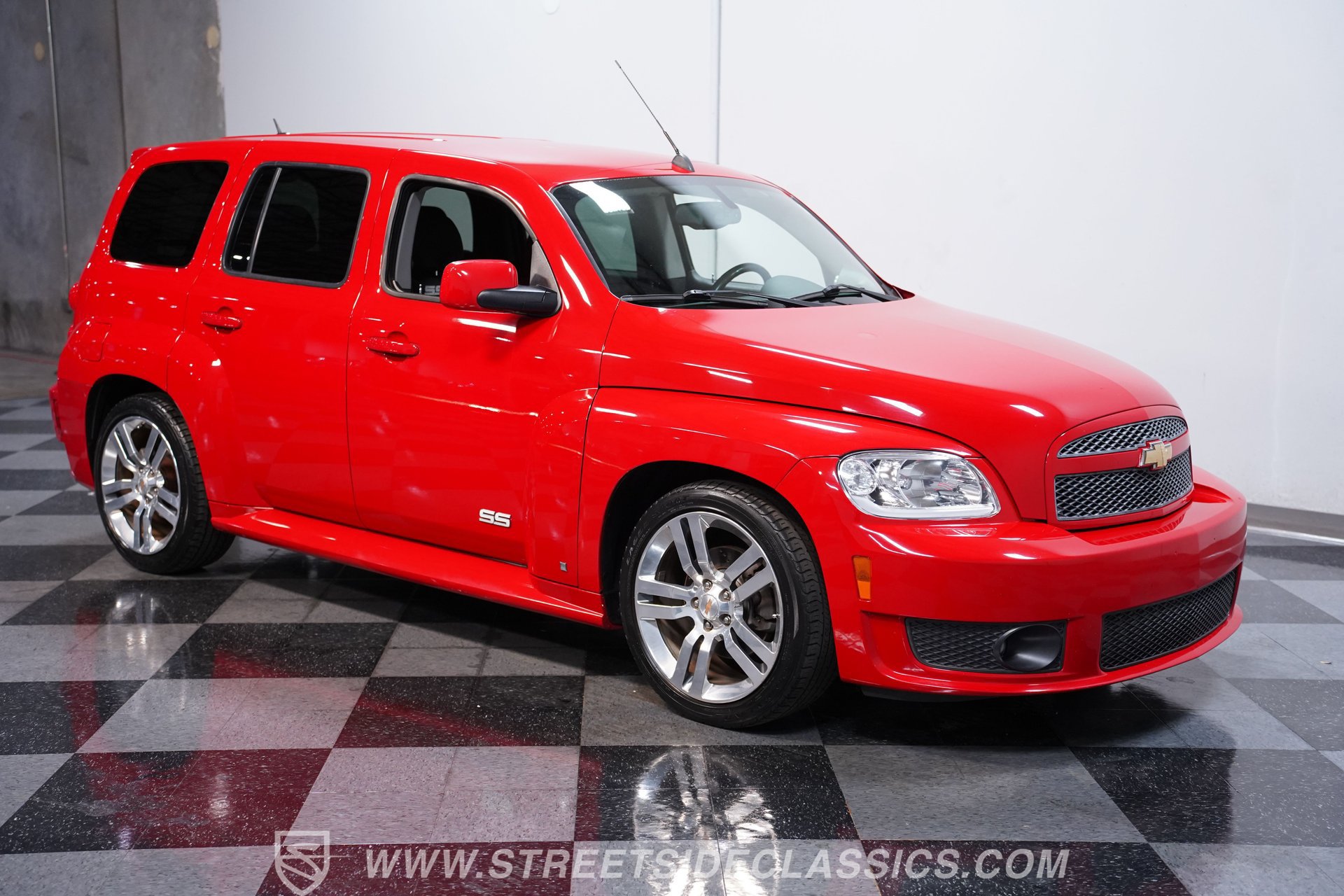 Used 2008 Chevrolet HHR SS FWD image 13