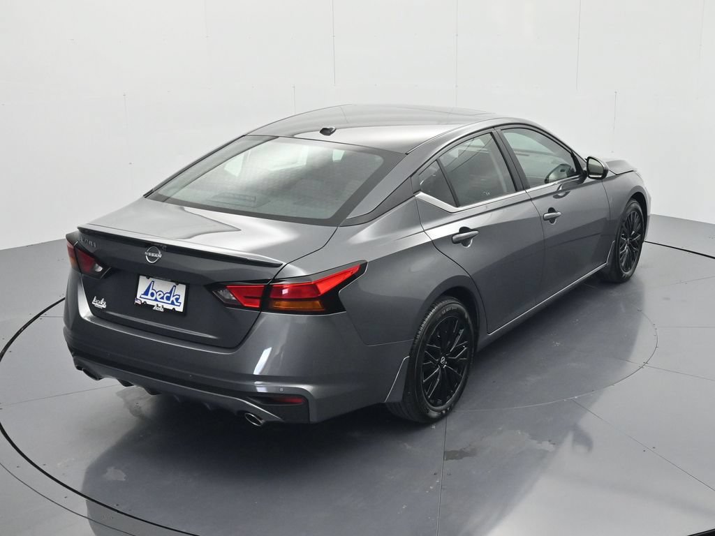 New 2026 Nissan Altima 2.5 SV w/ SV Special Edition Package FWD image 32