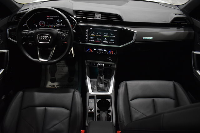 Used 2022 Audi Q3 2.0T Premium Plus image 15