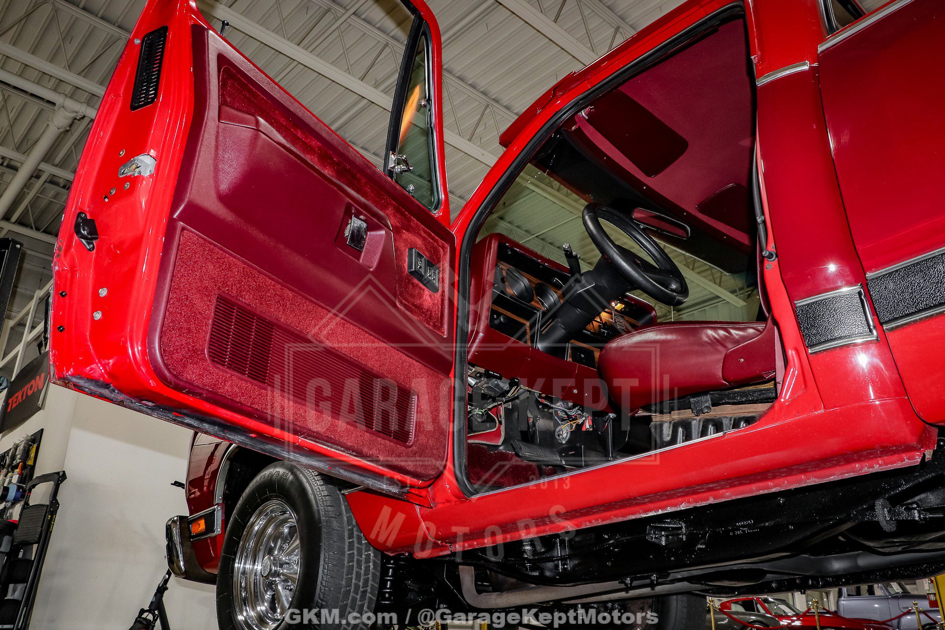 Used 1989 Dodge D/W Truck 150 image 81