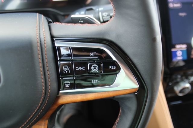 Used 2021 Jeep Grand Cherokee L Summit image 15