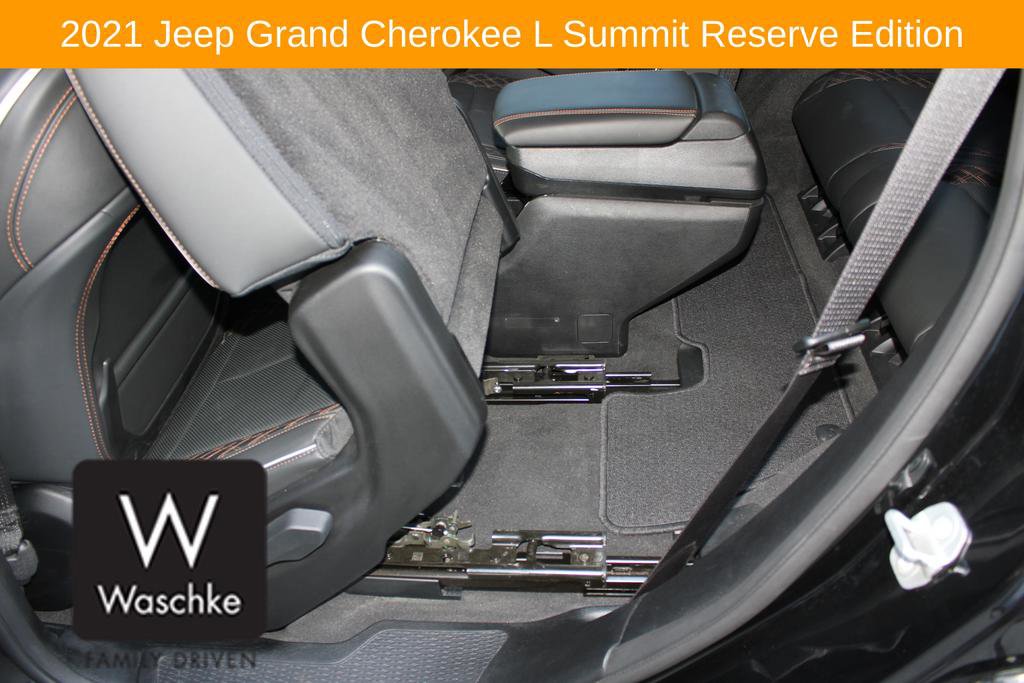 Used 2021 Jeep Grand Cherokee L Summit image 20
