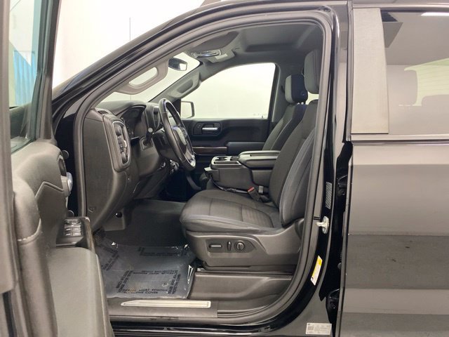 Used 2019 Chevrolet Silverado 1500 LT w/ All-Star Edition AWD/4WD image 12