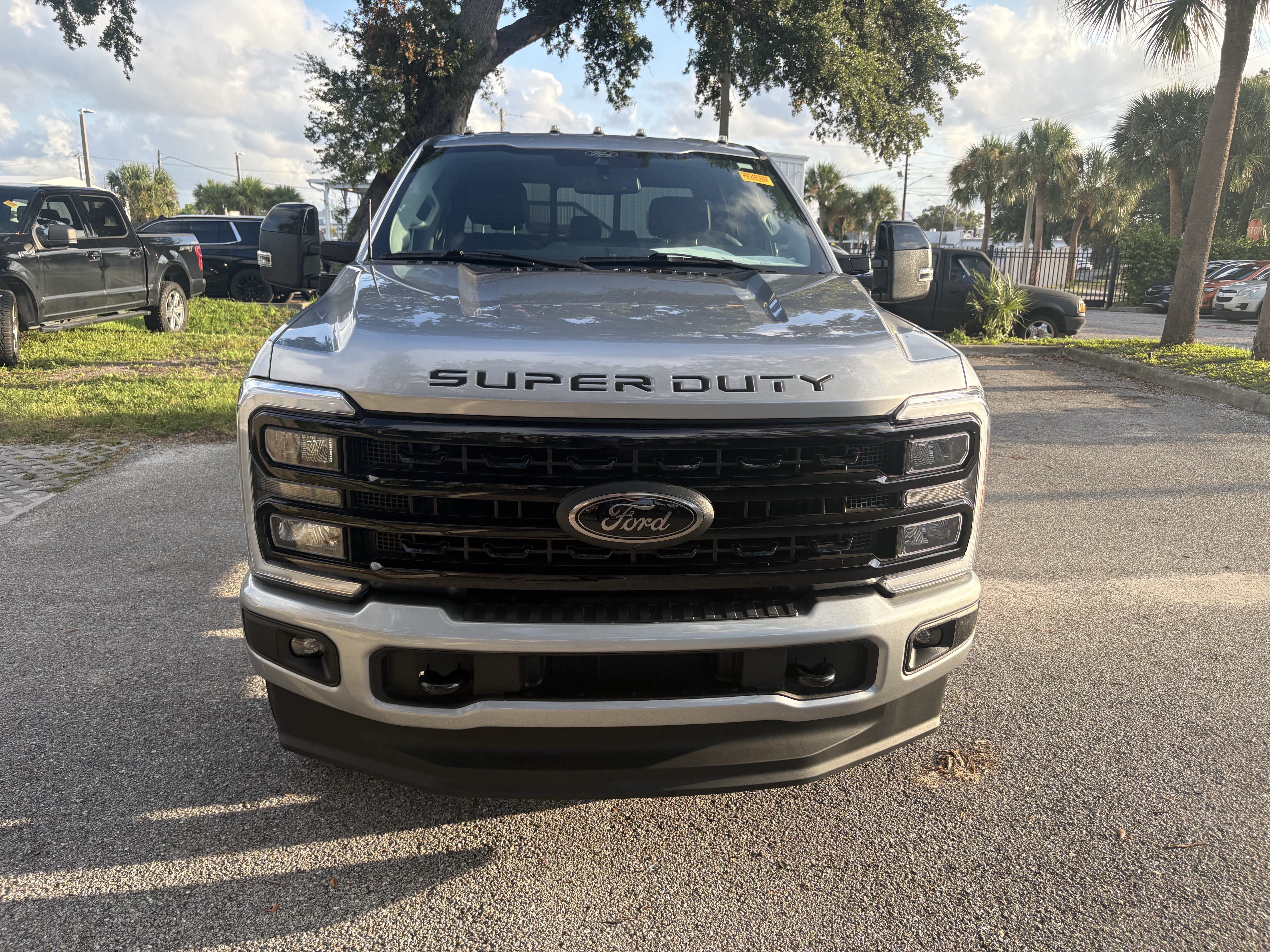 Used 2024 Ford F350 Lariat w/ Black Appearance Package AWD/4WD image 2