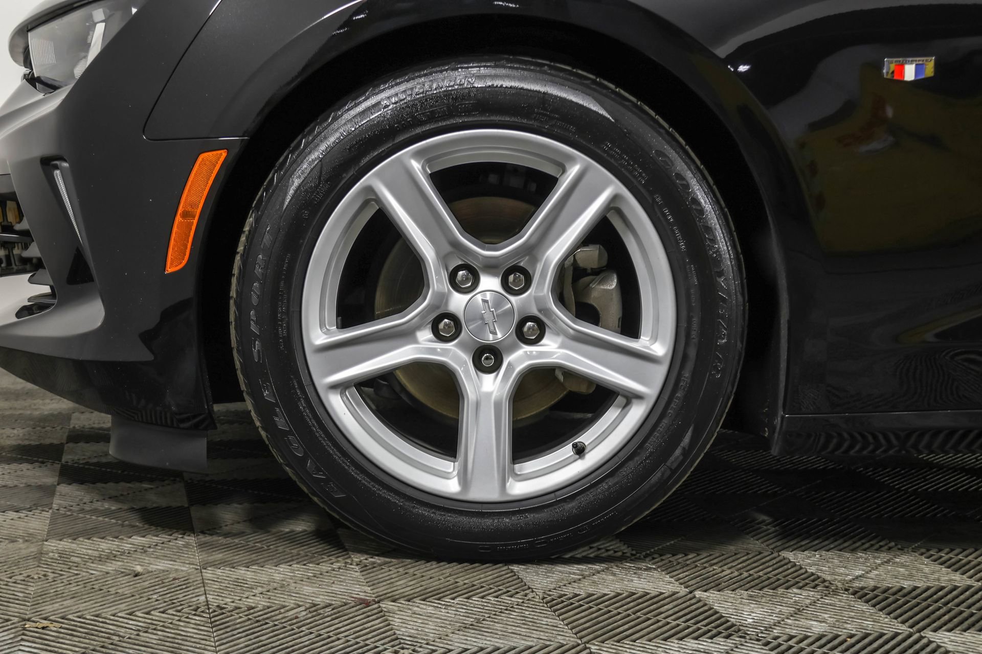 Used 2017 Chevrolet Camaro LT image 20