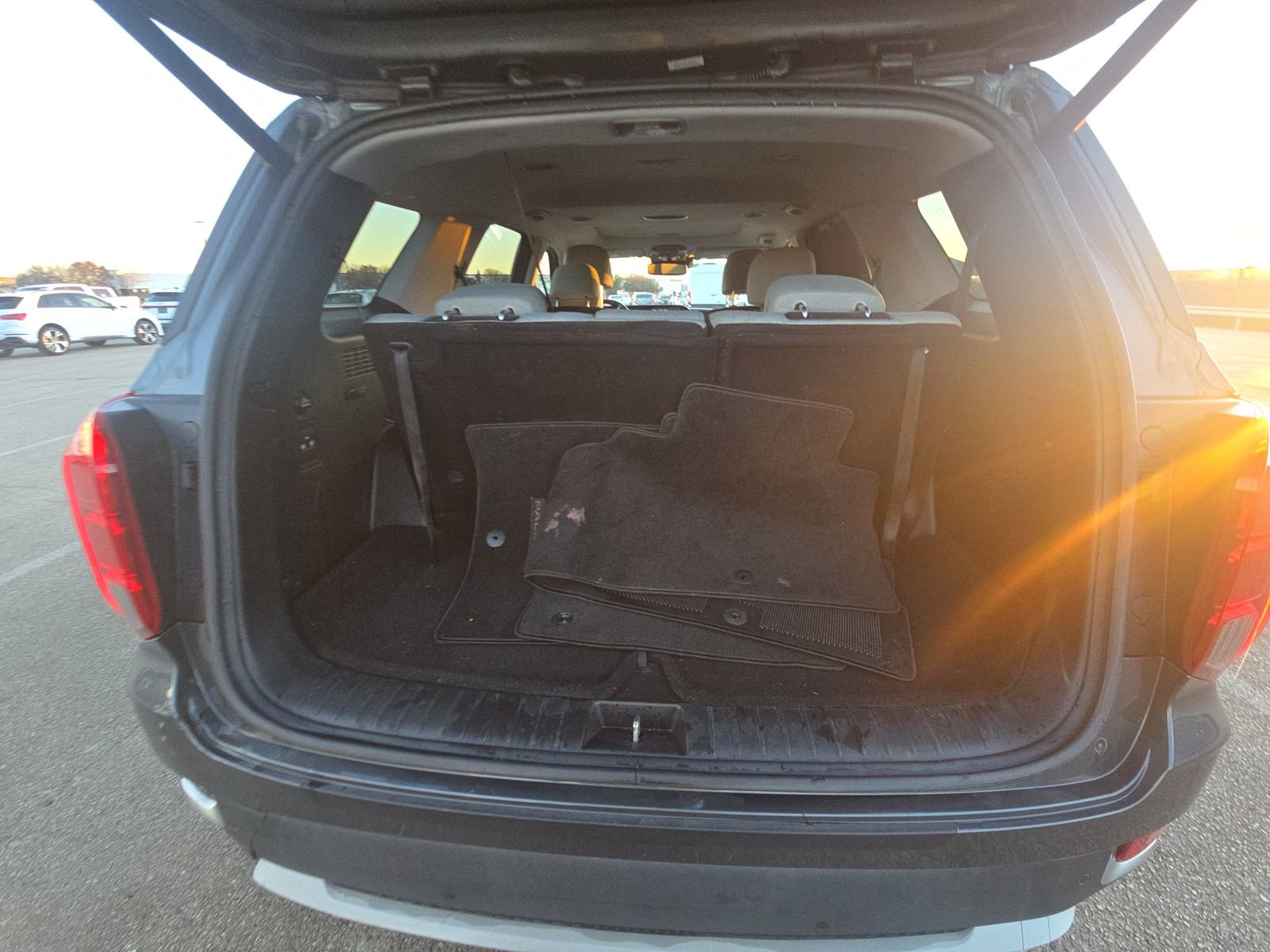 Used 2021 Hyundai Palisade SEL w/ Convenience Package image 14