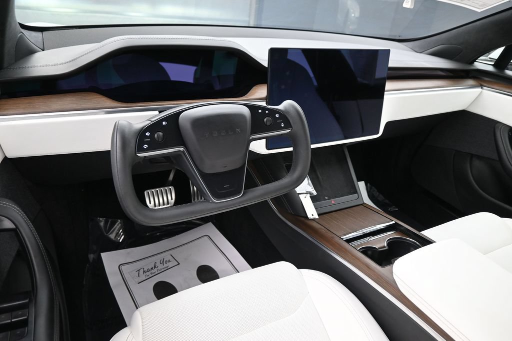 Used 2023 Tesla Model S AWD/4WD image 11