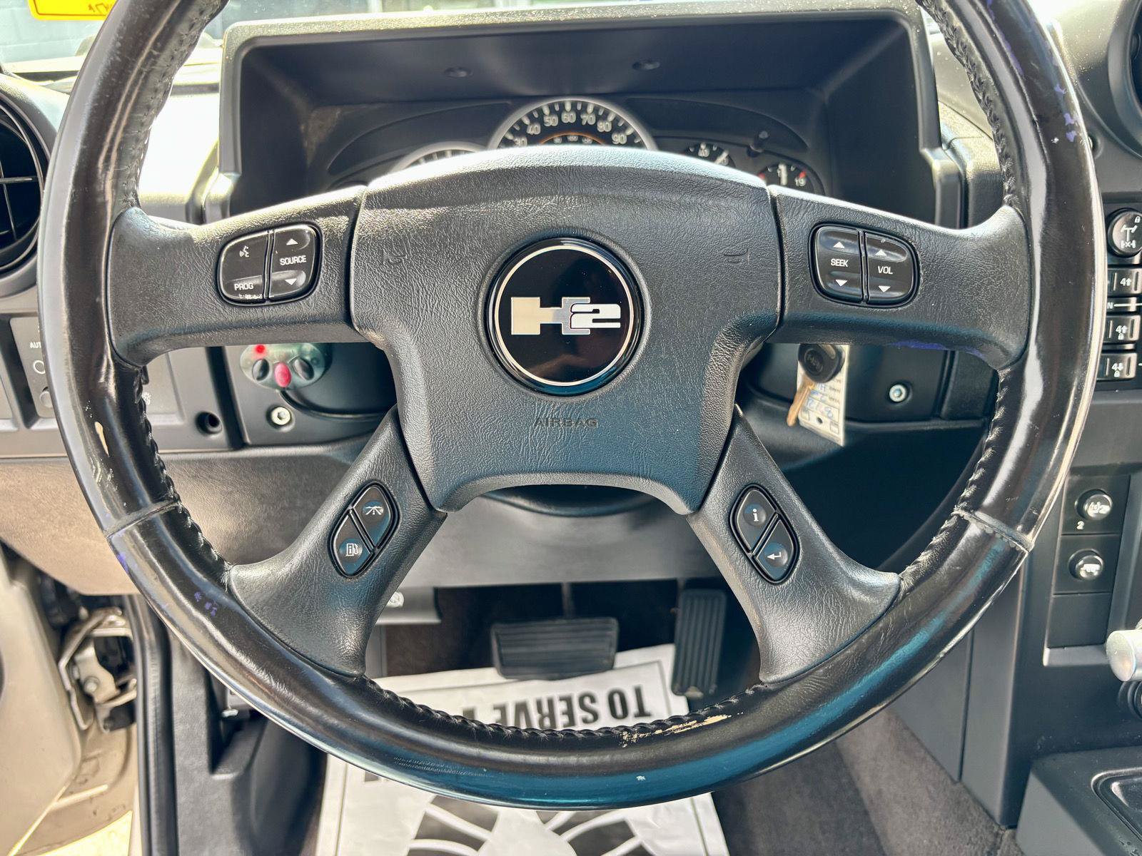 Used 2005 HUMMER H2 w/ Preferred Equipment Group AWD/4WD image 25
