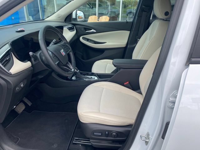 Used 2024 Buick Encore GX Preferred AWD/4WD image 8