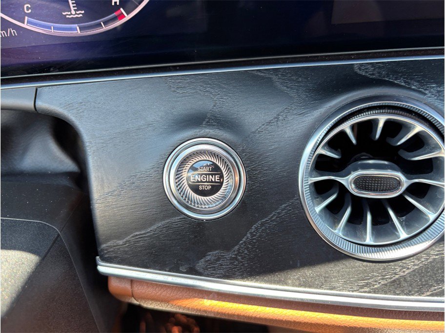Used 2018 Mercedes-Benz E 400 Coupe image 30
