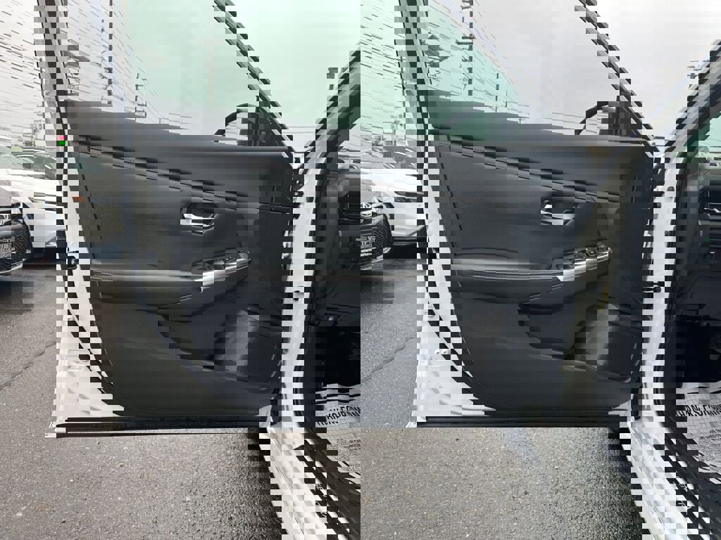 Used 2021 Nissan Sentra SR image 9