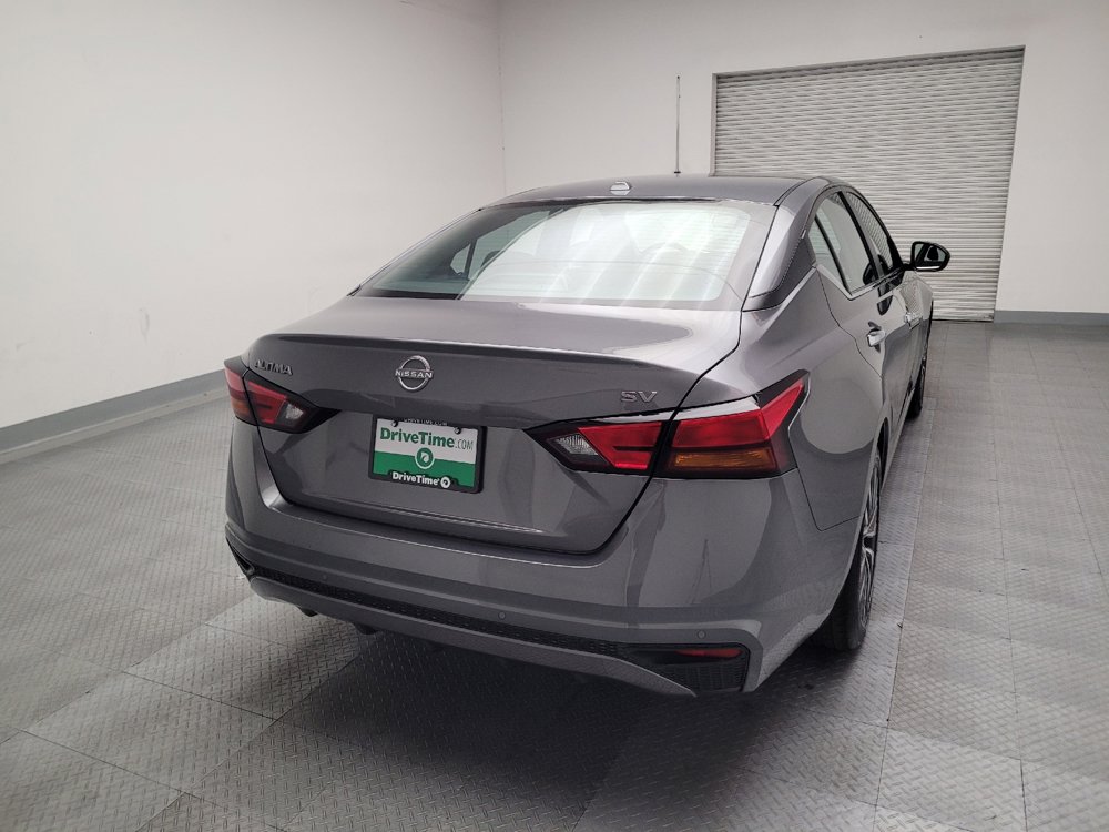 Used 2024 Nissan Altima 2.5 SV image 7
