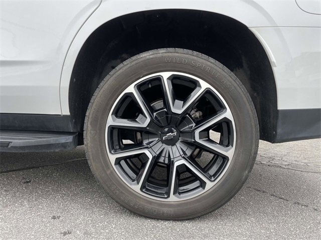 Used 2022 Chevrolet Tahoe RST w/ Luxury Package image 9