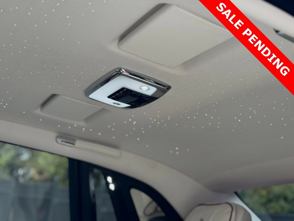 Used 2023 Rolls-Royce Phantom Sedan image 25