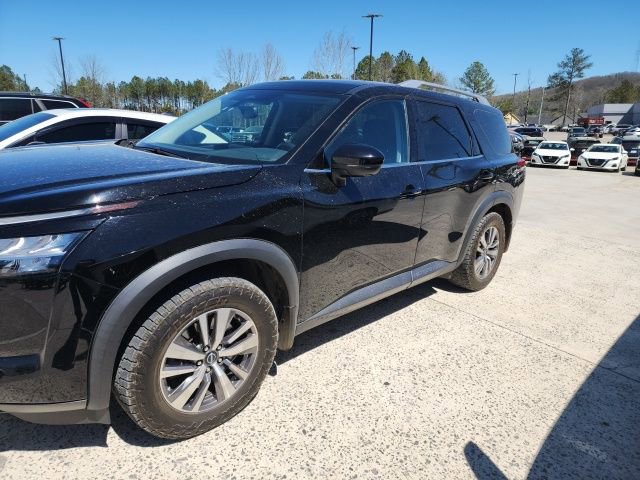 Used 2022 Nissan Pathfinder SL image 6