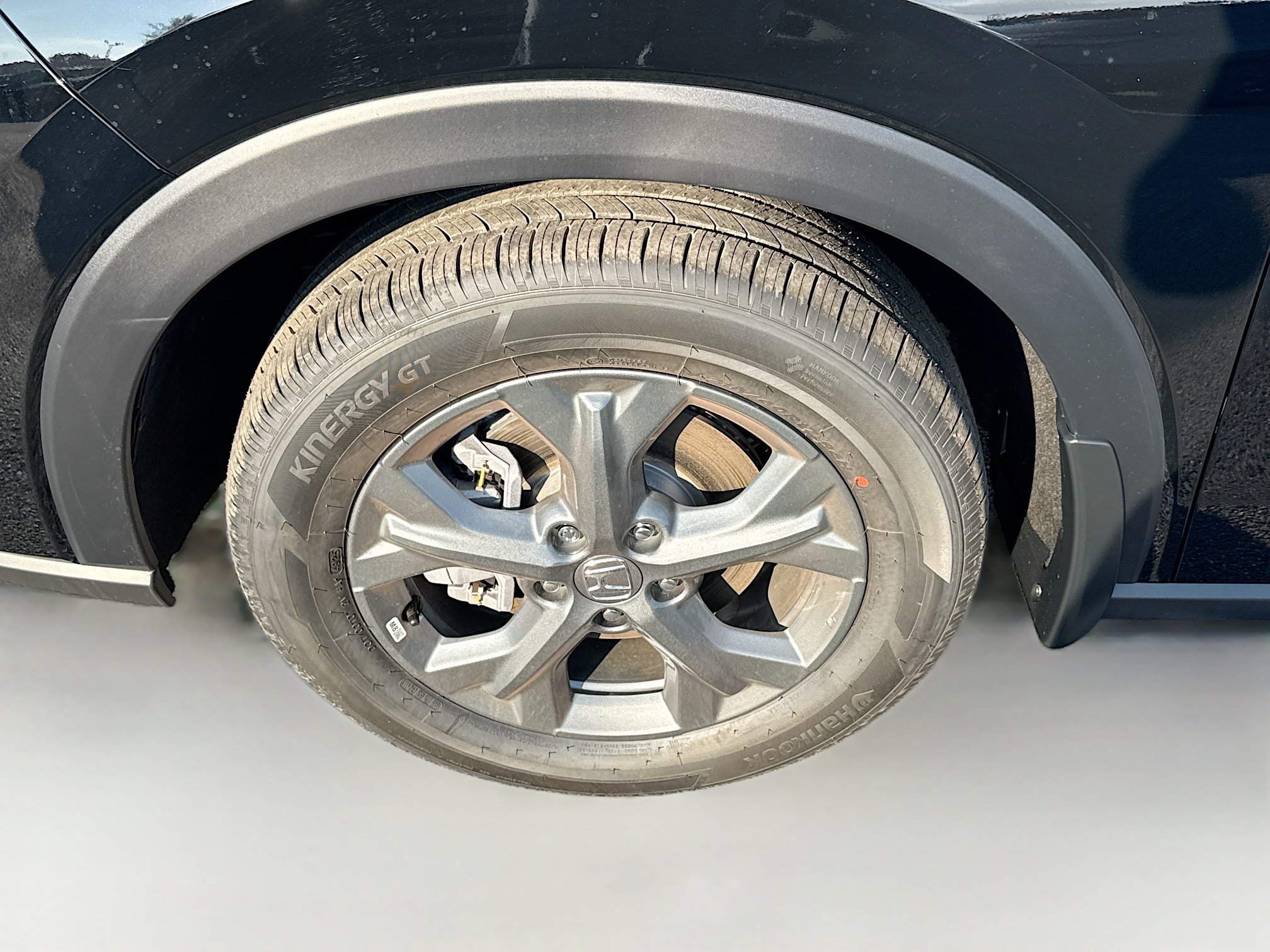 Certified 2026 Honda HR-V LX image 25